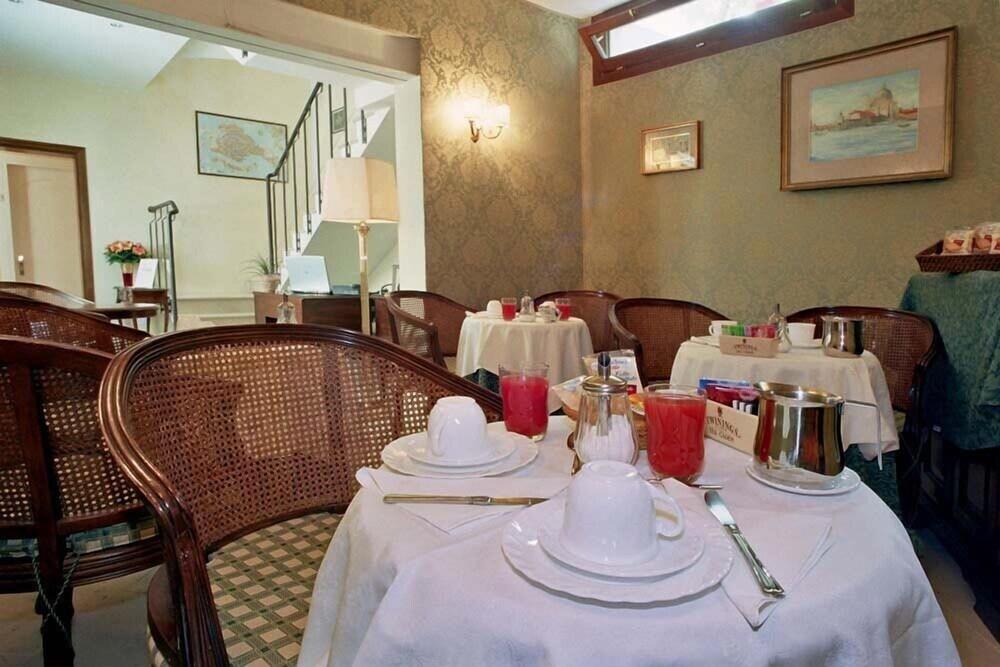 Acca Hotel Venetië Buitenkant foto